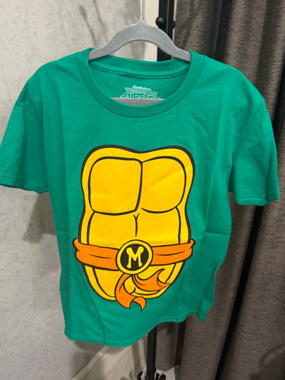 Ninja Turtle youth tshirt small youth new